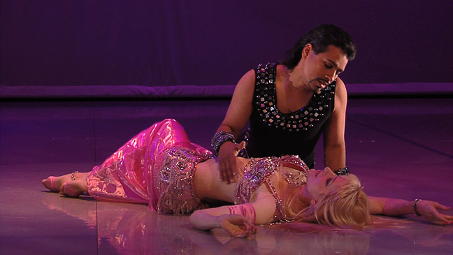 Fantasy belly-dance-performance